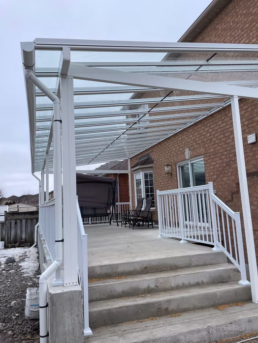 Lumon Sunroom